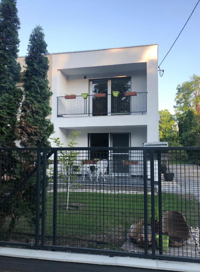 House For 6 Ppl At Lake Balaton Siófok Extérieur photo