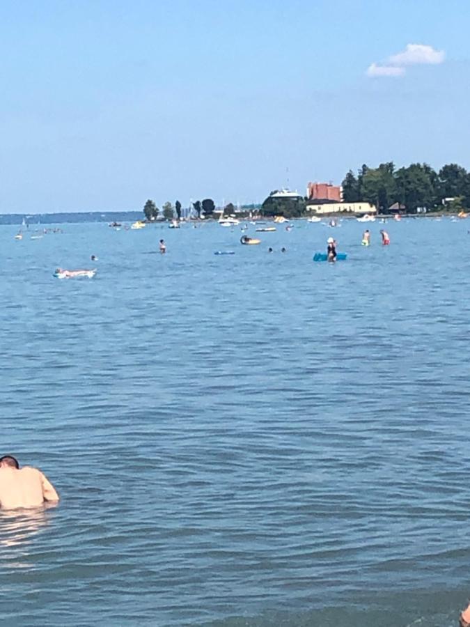 House For 6 Ppl At Lake Balaton Siófok Extérieur photo